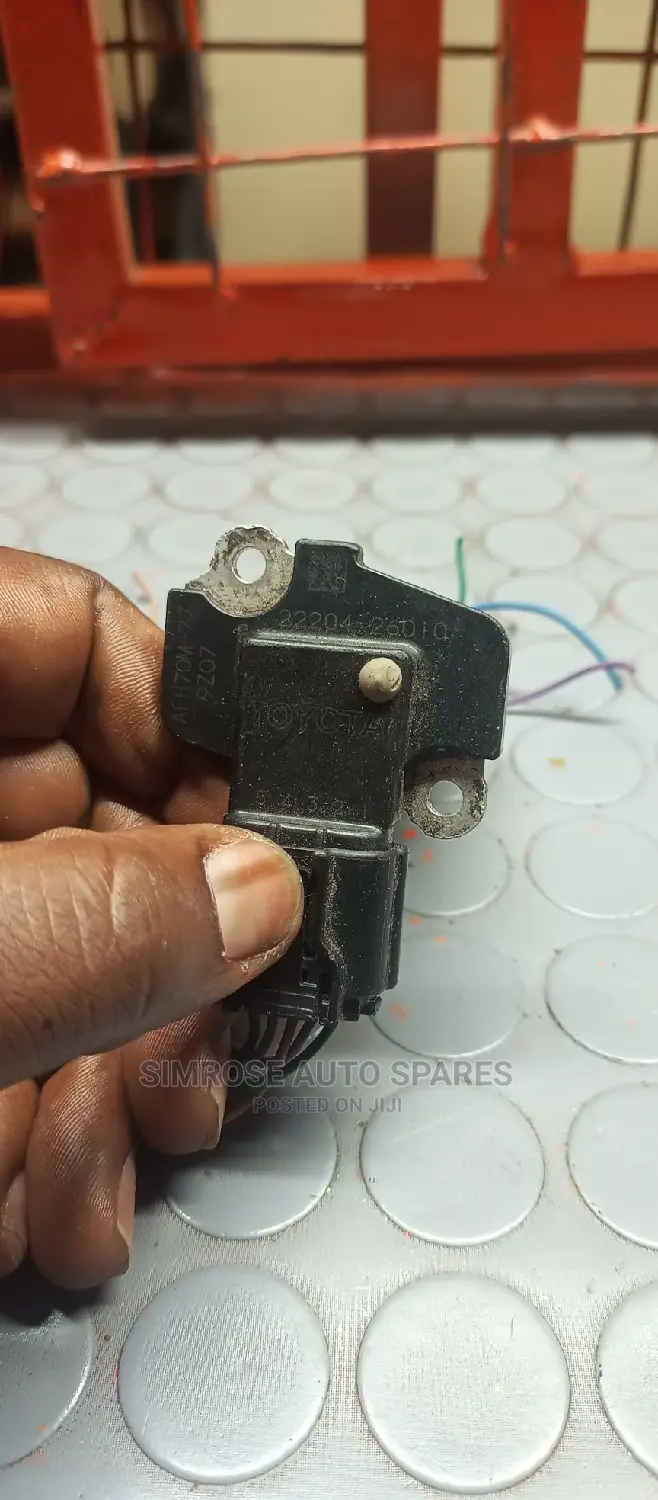 Toyota Prado Airflow Sensor.
