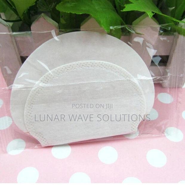 White Unisex Super Absorbent Sweat Pads - main view