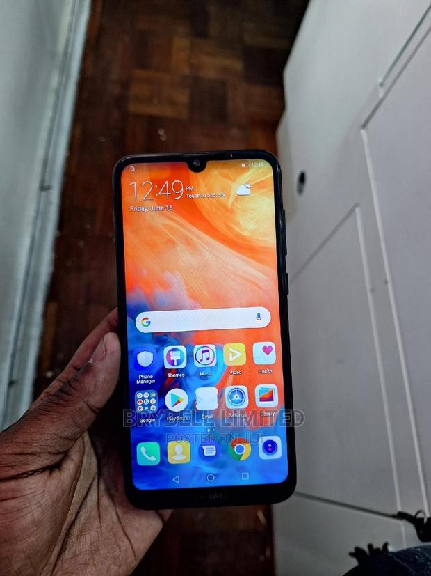 Huawei Y7 Prime 2019 32 GB Black - main view