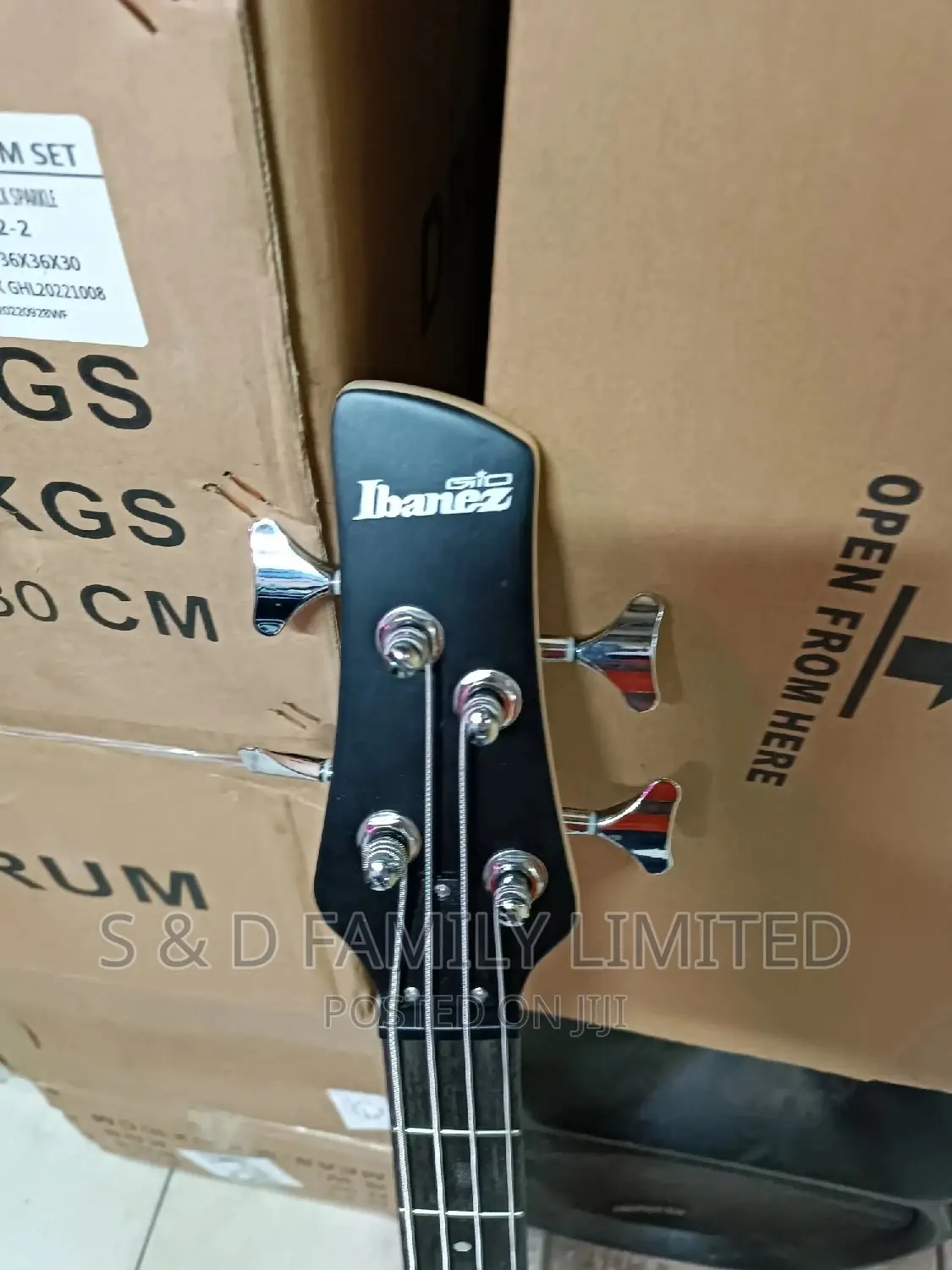 Gio Ibanez 4 String Passive Guitar