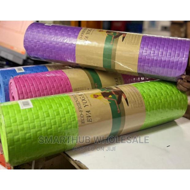 Yoga Mat 70 by 55 by 63 Cm - main view