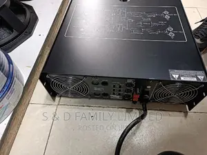 Crest Audio CA18 Power Amplifier