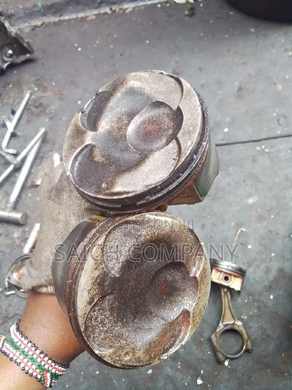 Subaru FA20 Engine Pistons