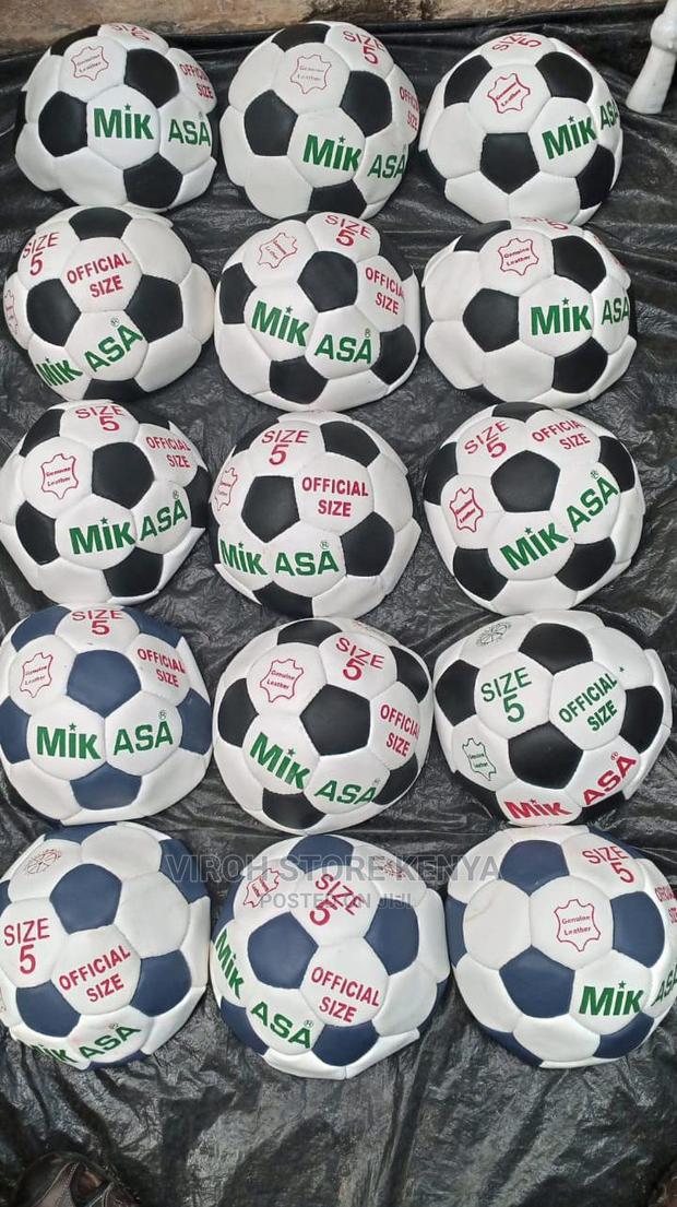Mikasa Ball Football Ball Buy 1 Get Free Pump + Pin