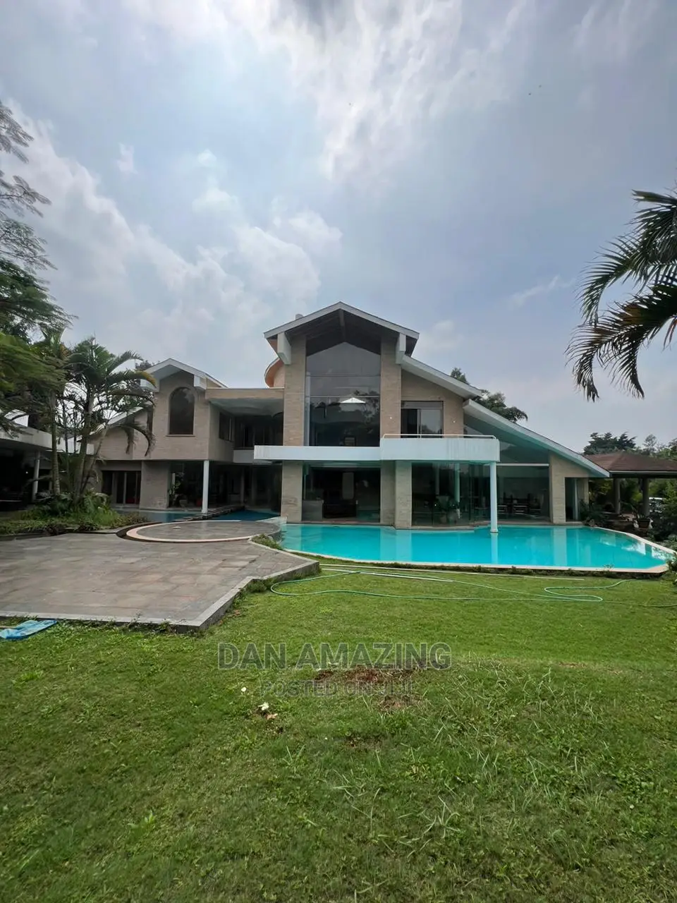 5bdrm Mansion in Kitisuru for sale