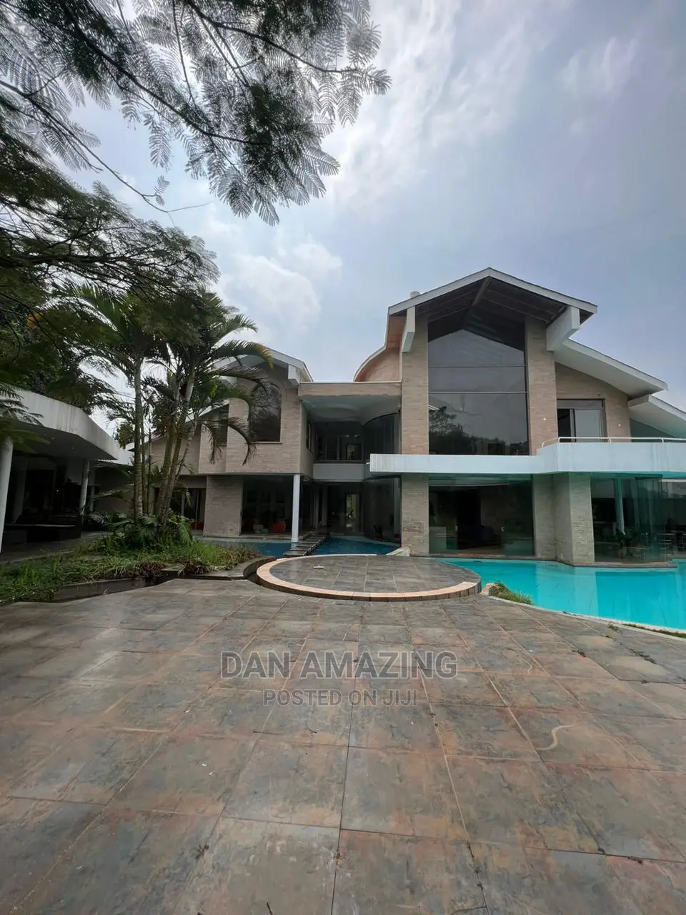 5bdrm Mansion in Kitisuru for sale