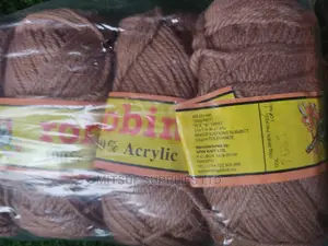 Brown Robin Acyclic Chunky Yarn- Set of 5 Rolls Code 7081