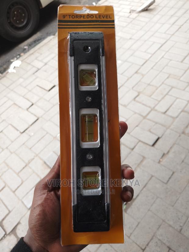 Magnetic Spirit Level - main view