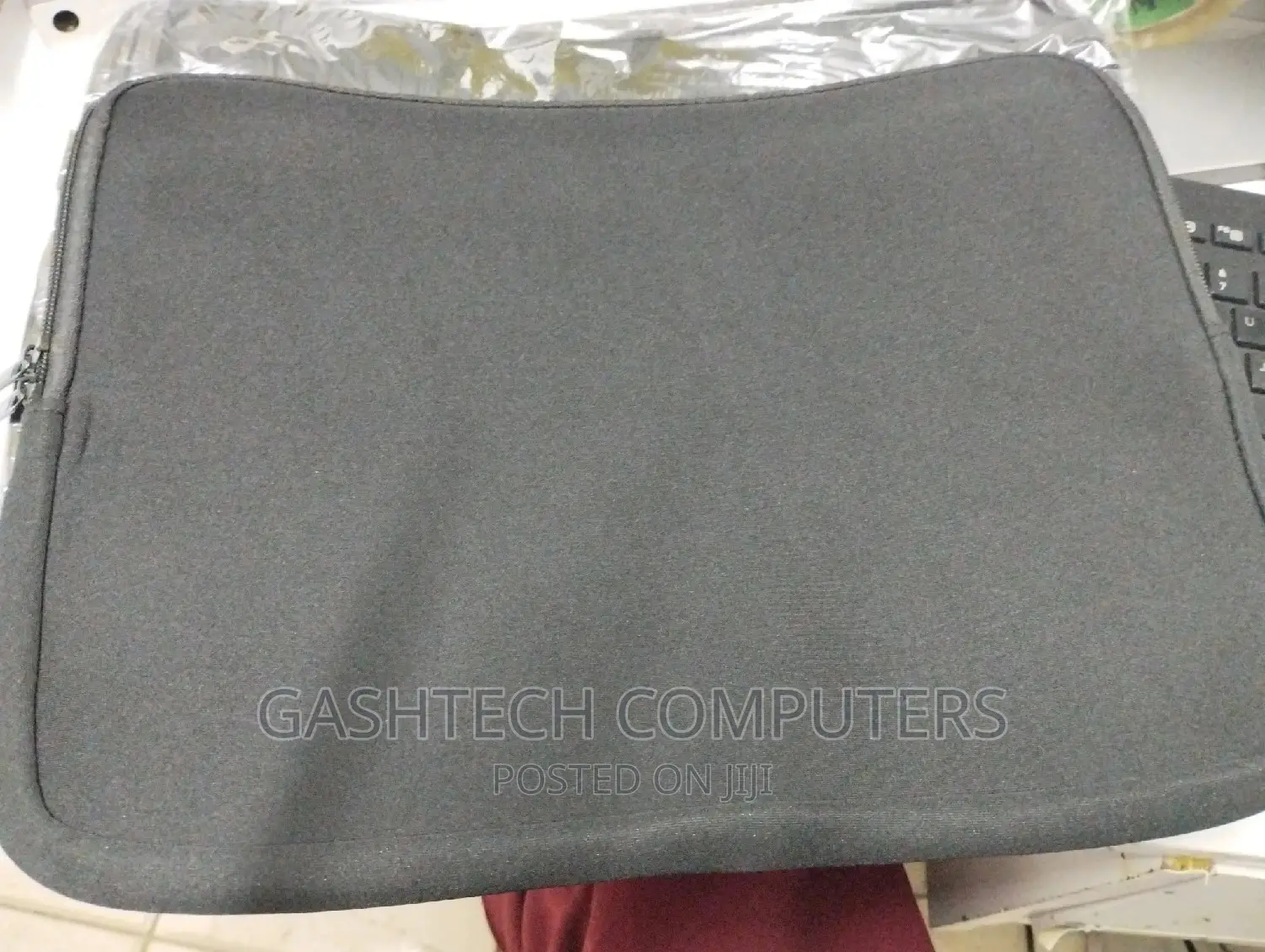 14.6 Laptop Zipped Sleeve Bag
