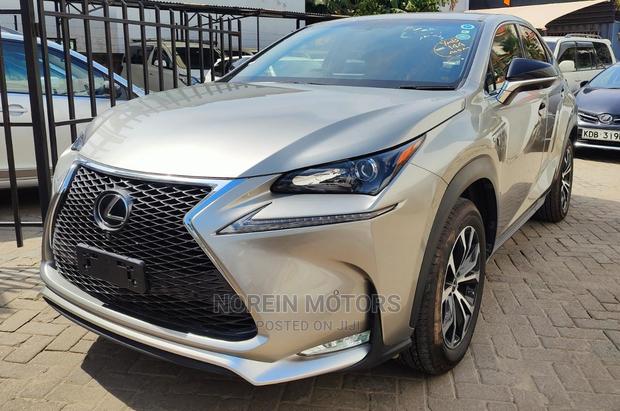 Lexus NX 2017 Green - thumbnail 2
