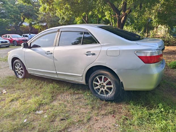 Toyota Premio 2009 Silver - thumbnail 2