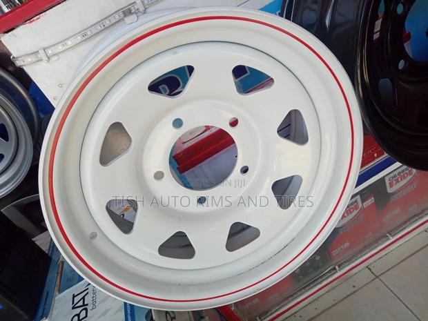 White Red 16 Inch Landcruser Rim