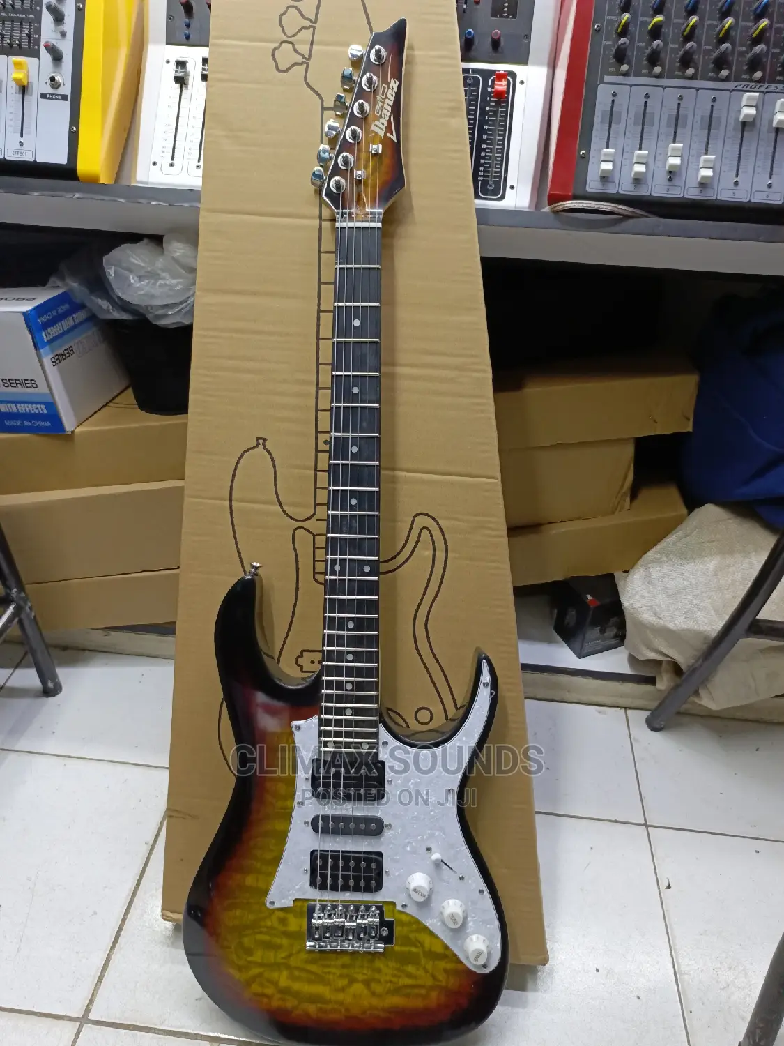 Solo Guitar  Ibanez