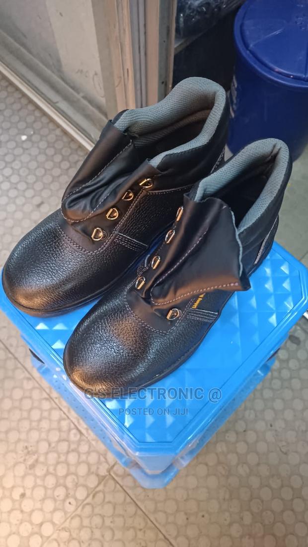 Brillant Black Safety Boots - main view