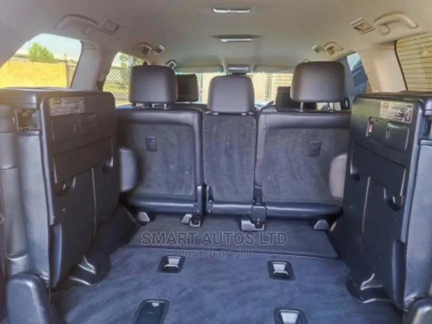 Toyota Land Cruiser 2016 Gray