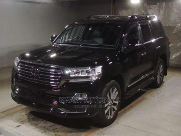 Toyota Land Cruiser 2016 Black