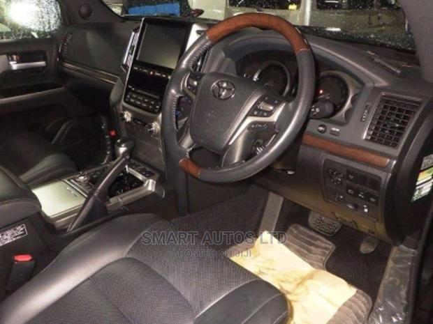 Toyota Land Cruiser 2016 Black - thumbnail 5