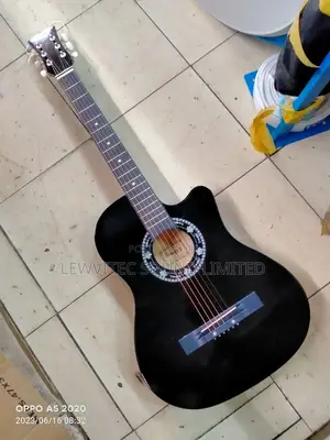 Acoustic Guitar Pure Black