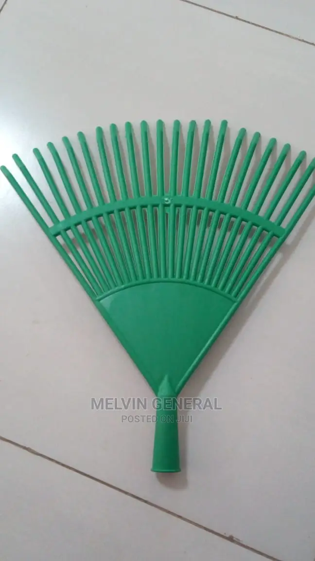 Big Plastic Leafrake