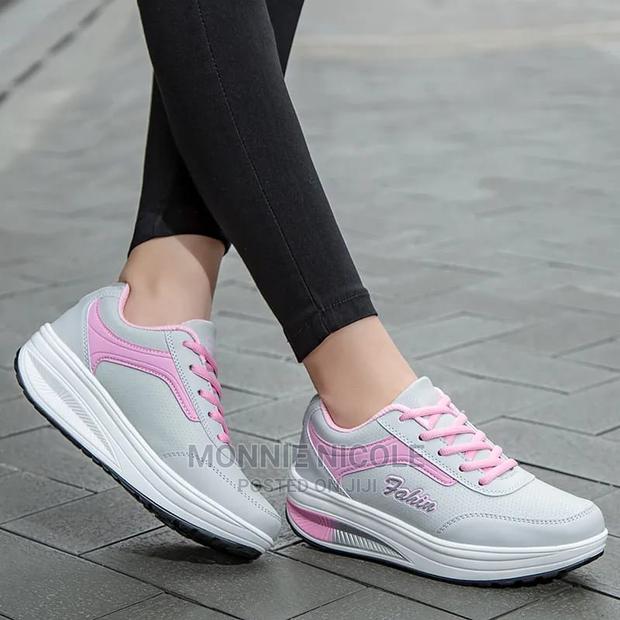 Ladies Sneakers Good Quality