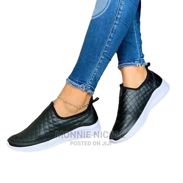 Comfortable Ladies Slip Ons/ Sneakers - thumbnail 3
