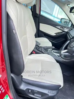 Mazda Axela 2016 Red