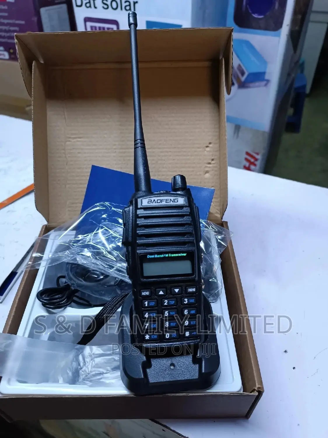 8KM Baofeng UV82 Walkie-Talkie
