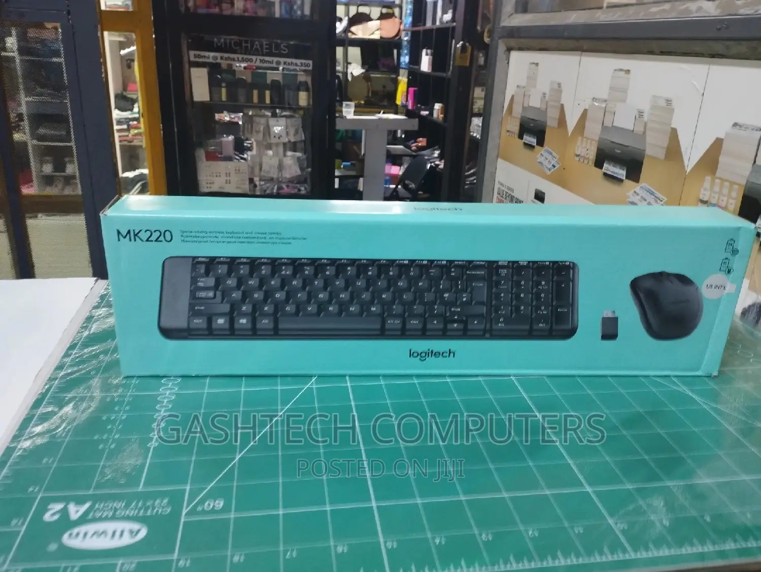 Logitech MK220 Wireless Keyboard and Mouse