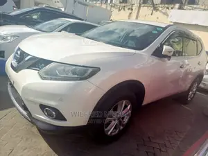 Nissan X-Trail 2015 White
