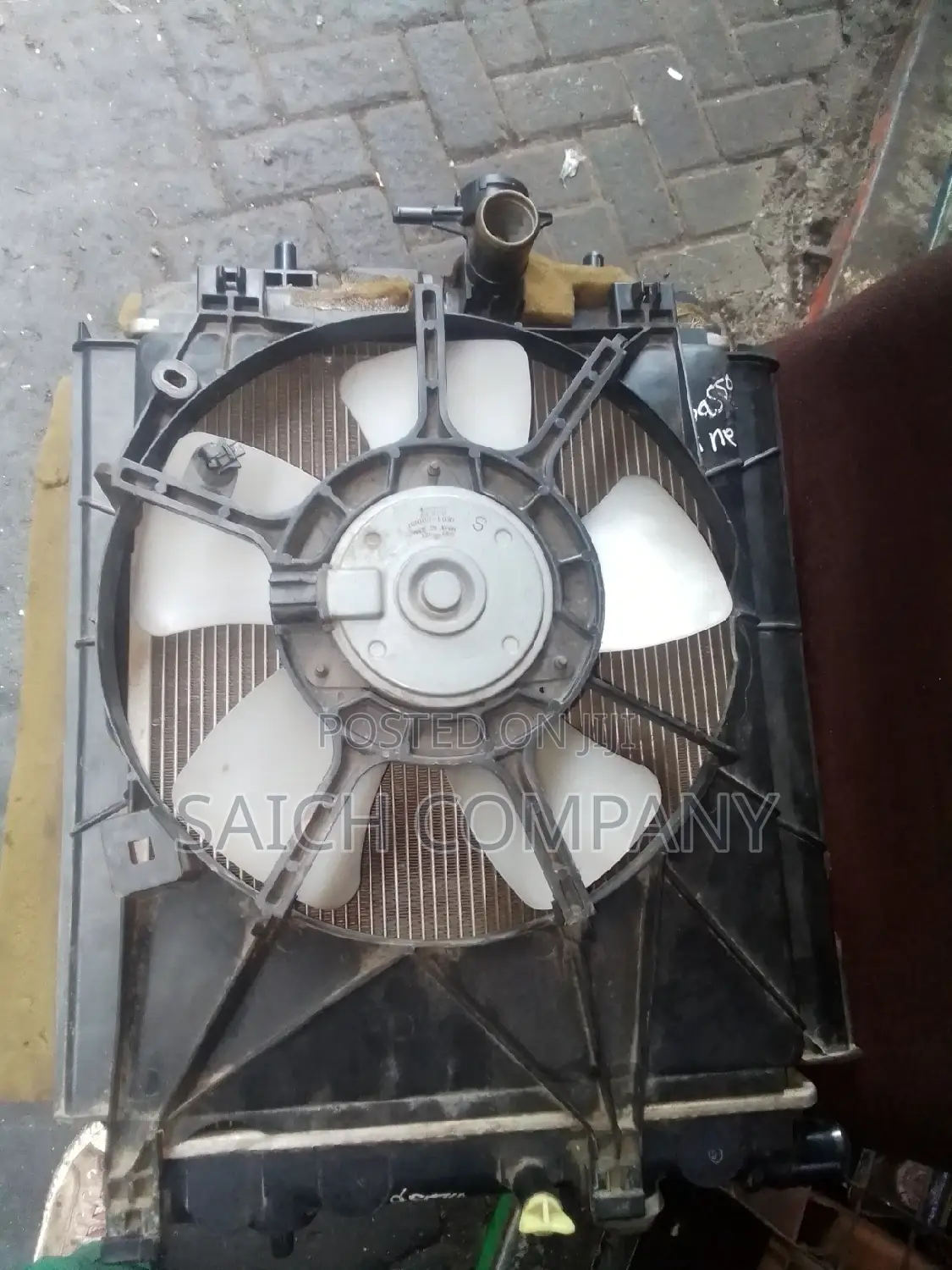 Toyota Passo Radiator With Fan