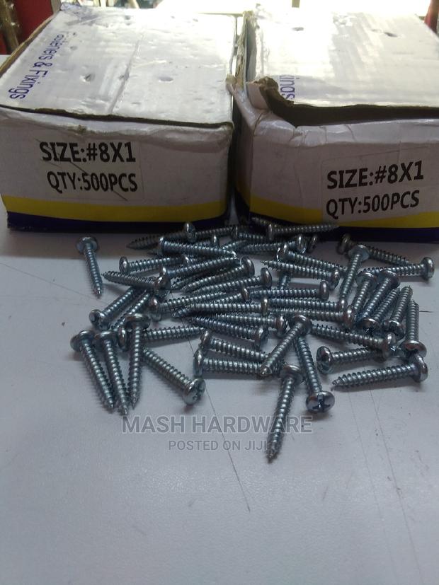1*8(500pcs) Self Tapping Screws