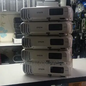 Epson Eb-S18 Projector