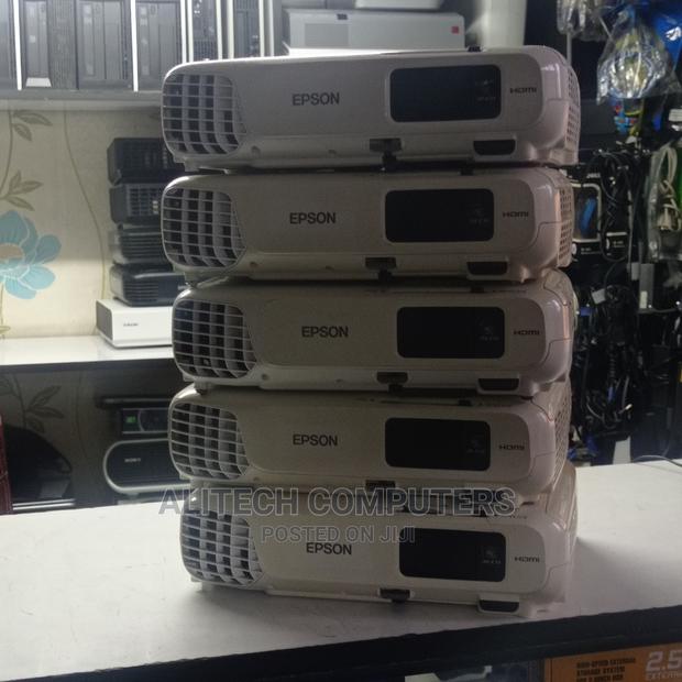 Epson Eb-S18 Projector - thumbnail 4