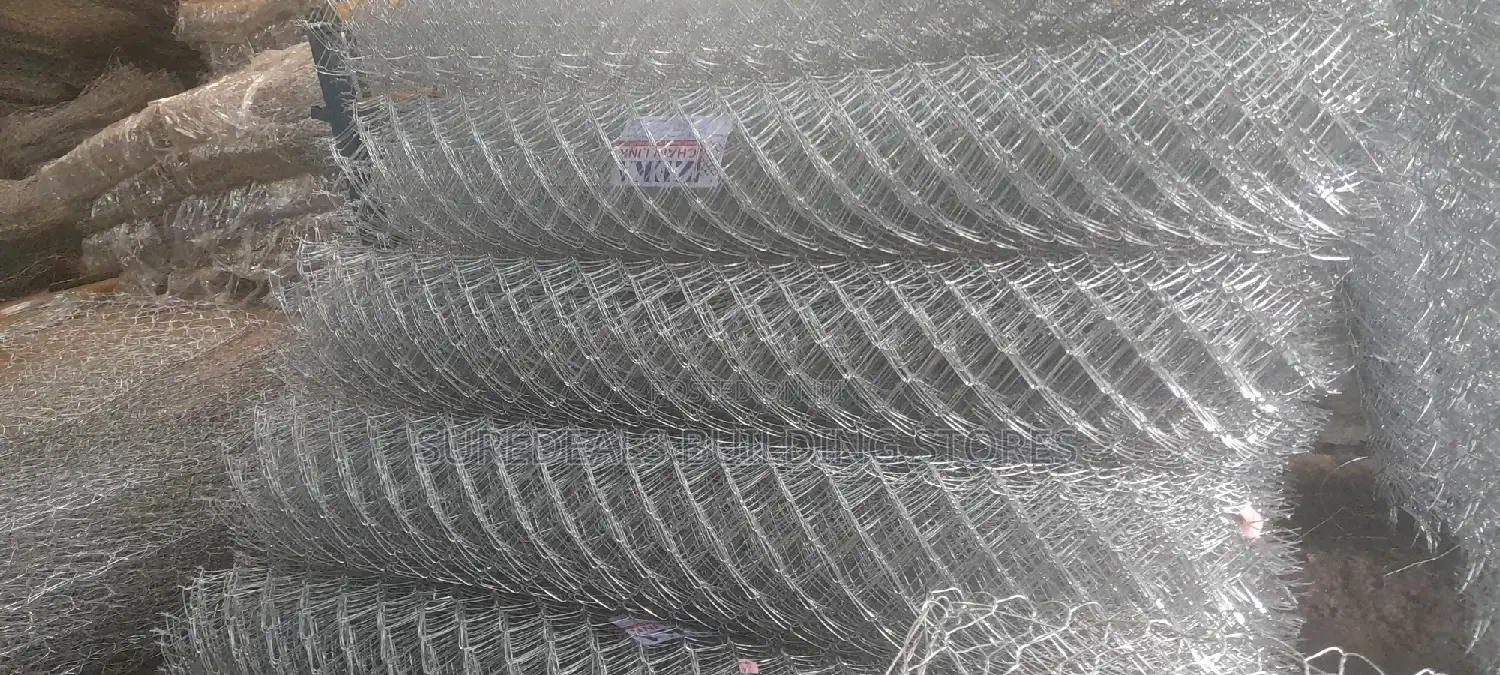 Chain-Link Wire Mesh;Gauge 12.5(2.5mm),8feet(80*80mm)