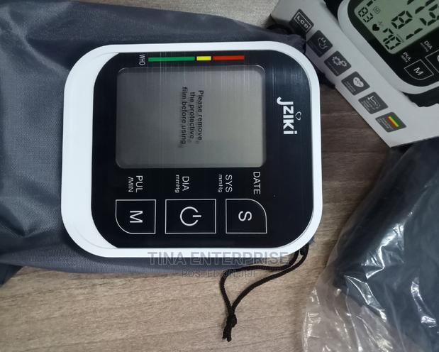 Blood Pressure Machine (Wrist) - main view