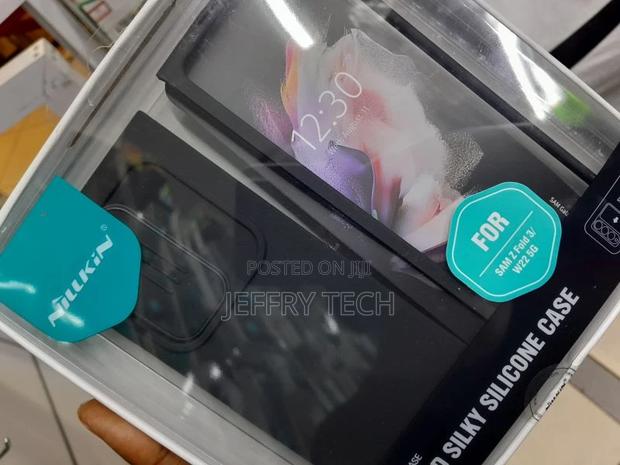 Nillkin Camshield Silky Silicon Case Samsung Galaxy Z Fold3 - thumbnail 4