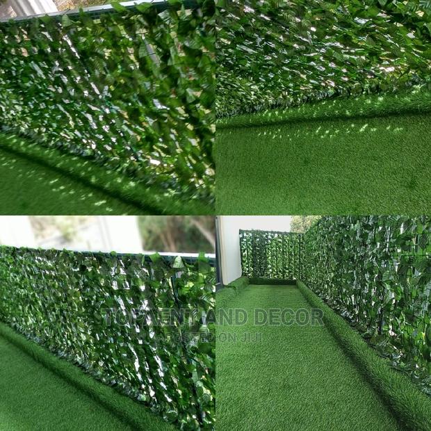 Artificial Privacy Leaf Artificial Privacy Leaf Available - main view