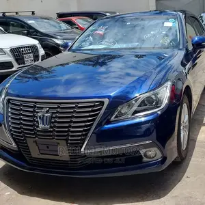 Toyota Crown 2016 Blue