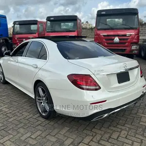 Mercedes-Benz E200 2016 White