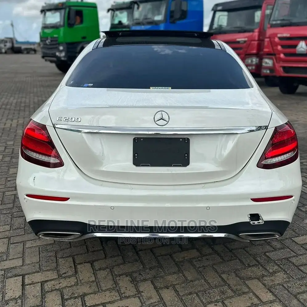 Mercedes-Benz E200 2016 White