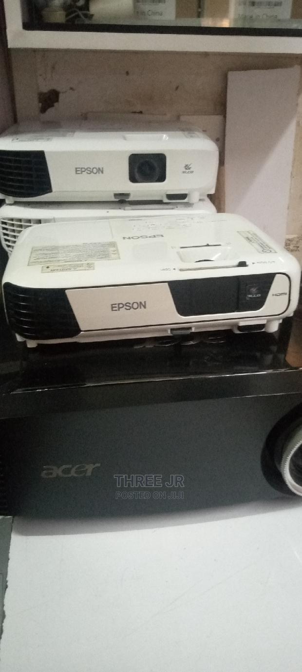 EX Uk Projectors for Sale Available