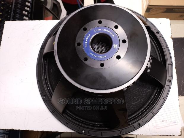 BM 18az-20 Bass Speaker