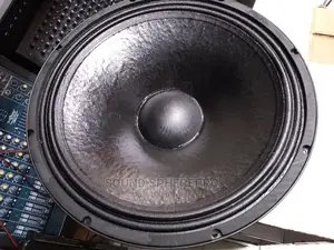 BM 18az-20 Bass Speaker