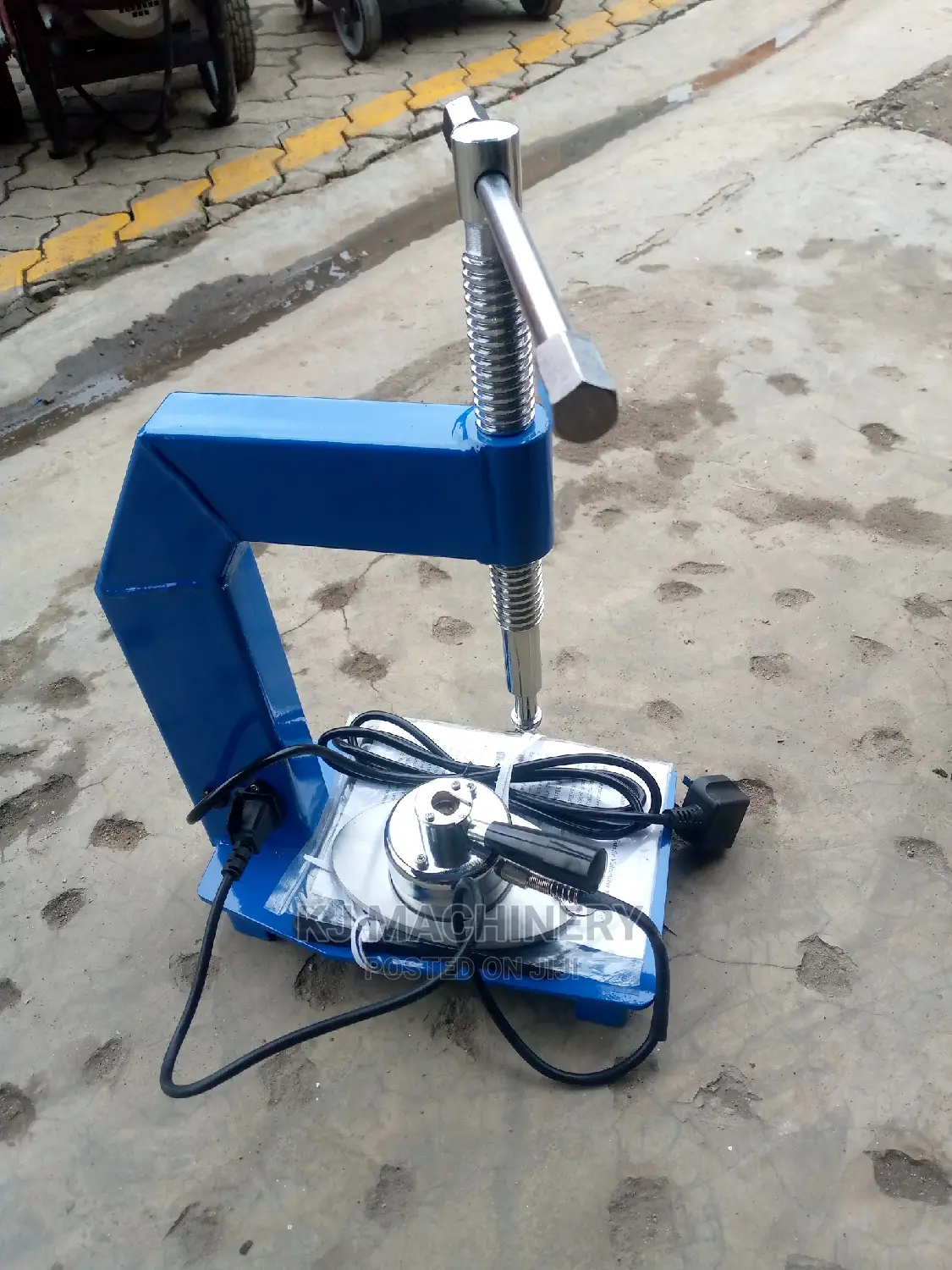 Tyre Vulcanizer Machine