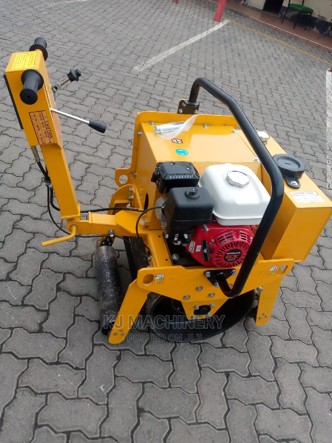 Single Vibratory Roller Drum -1.5 Tonnes