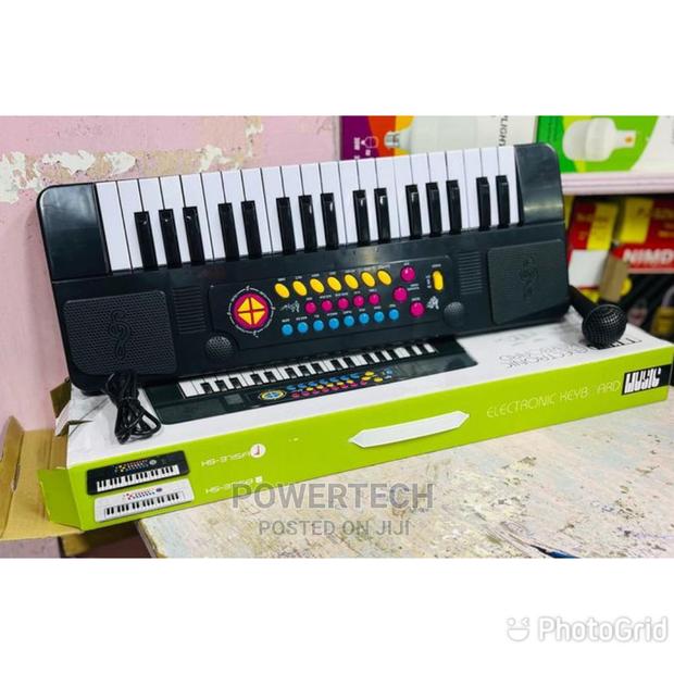 Keyboard Kids 37 Key Electronic Digital Piano + Microphone. - main view