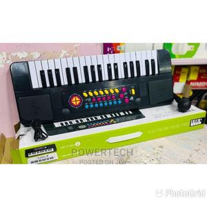 "Keyboard Kids 37 Key Electronic Digital Piano + Microphone - thumbnail 2