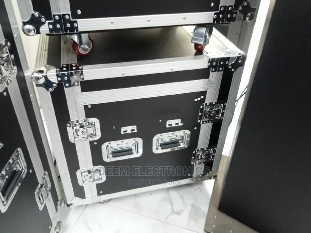 Rack 9units