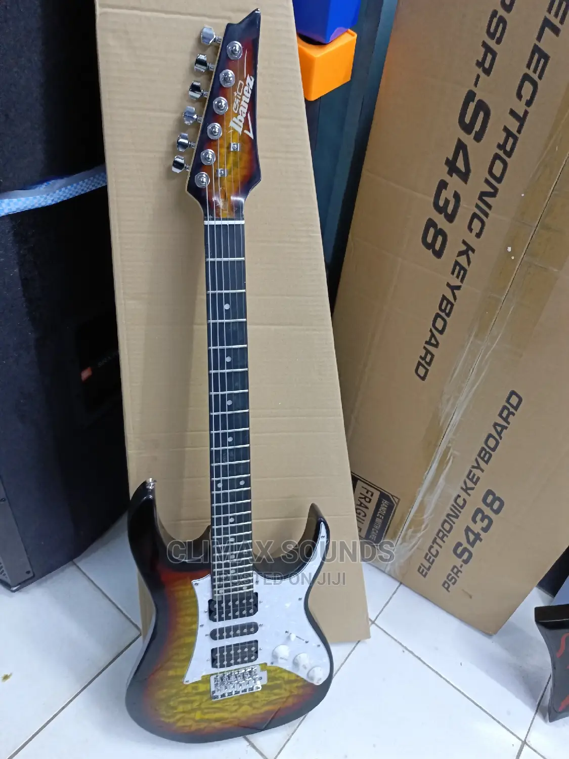 Electric Guitar Solo Gio 427 , 24 Fret