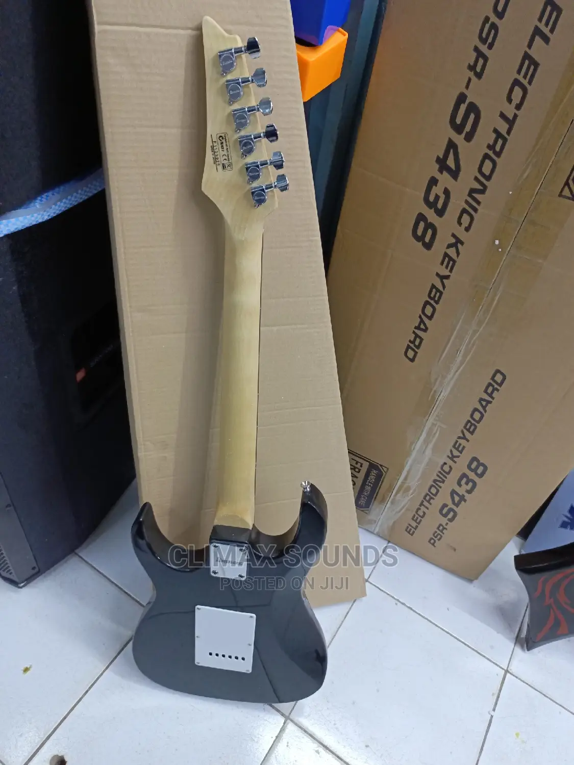Electric Guitar Solo Gio 427 , 24 Fret